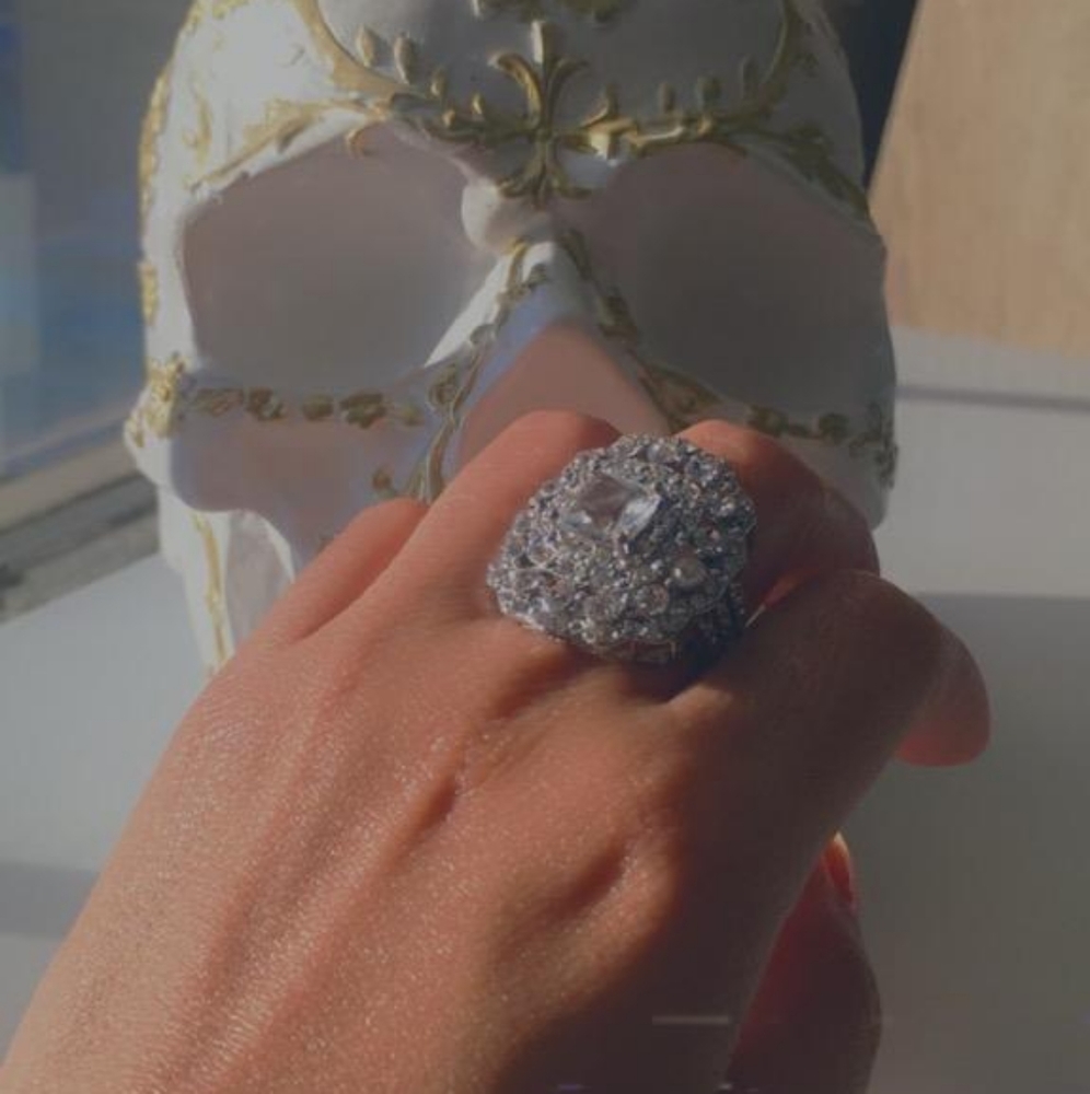 Gemstone ring silver